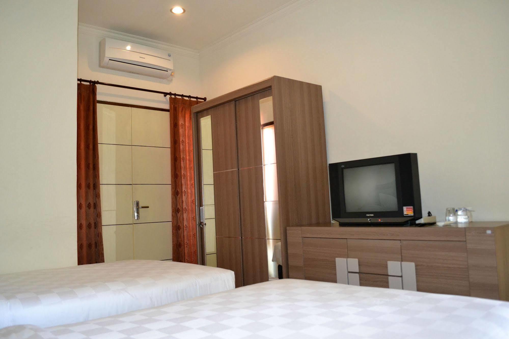 Ivanka Airport Guest house