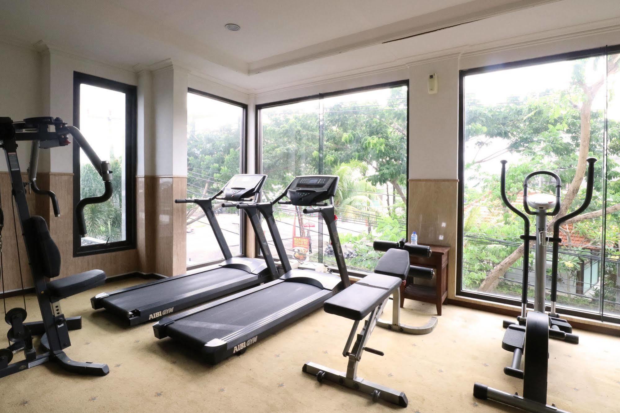 Bali Paradise Hotel 3*