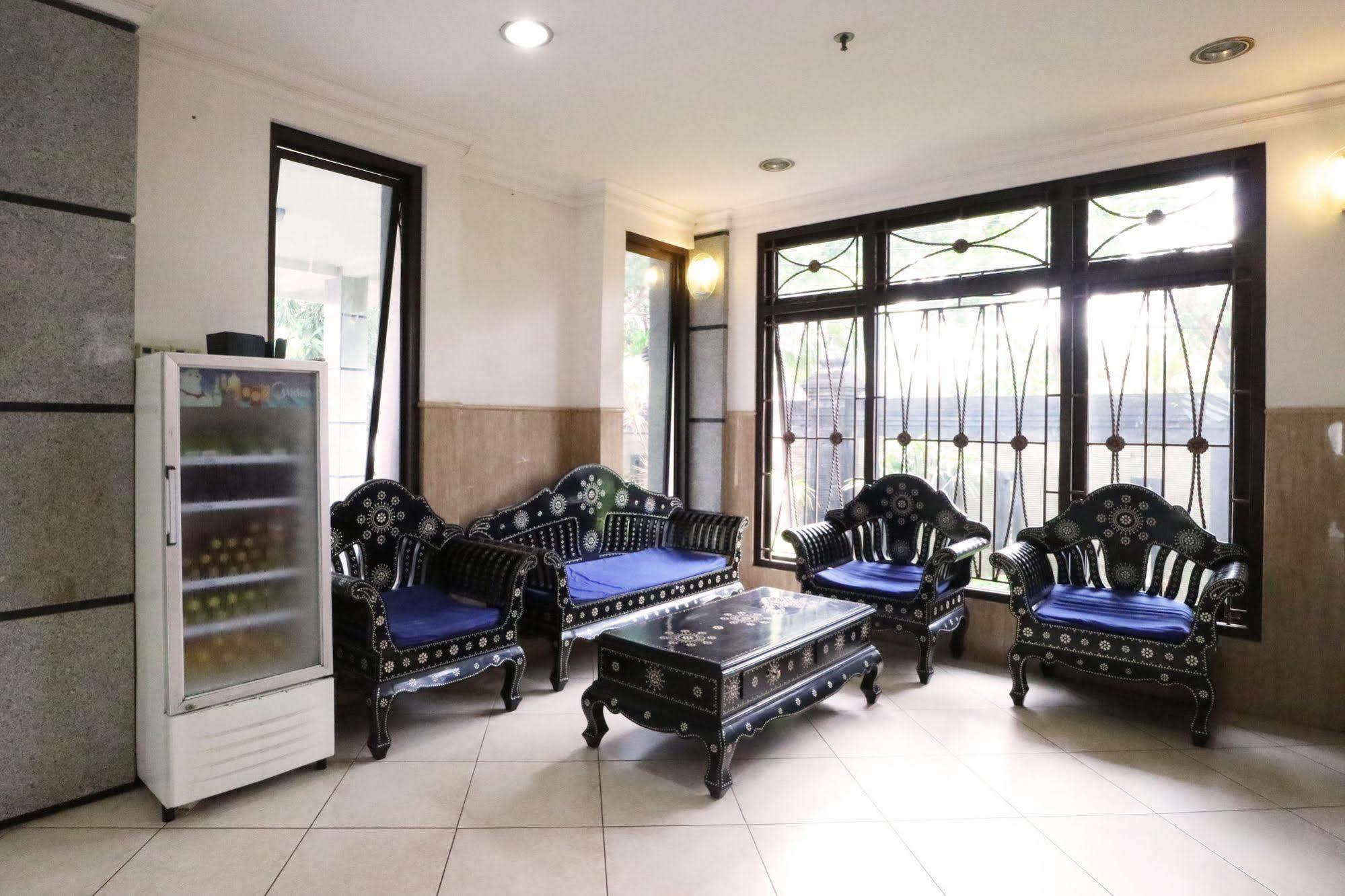 Hotel Bali Paradise 3*