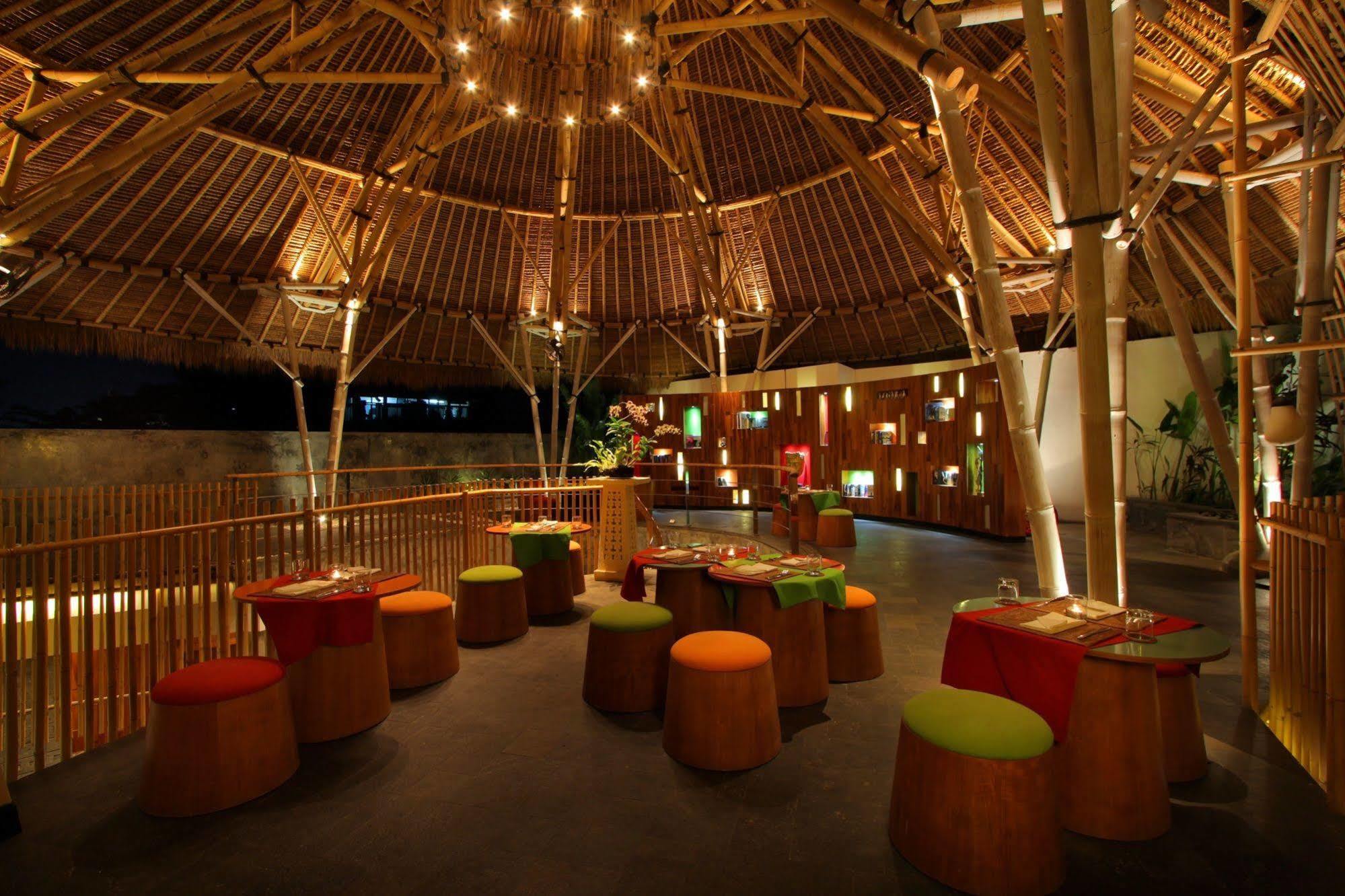 Villa Taman Mesari Luxury Villas-seminyak