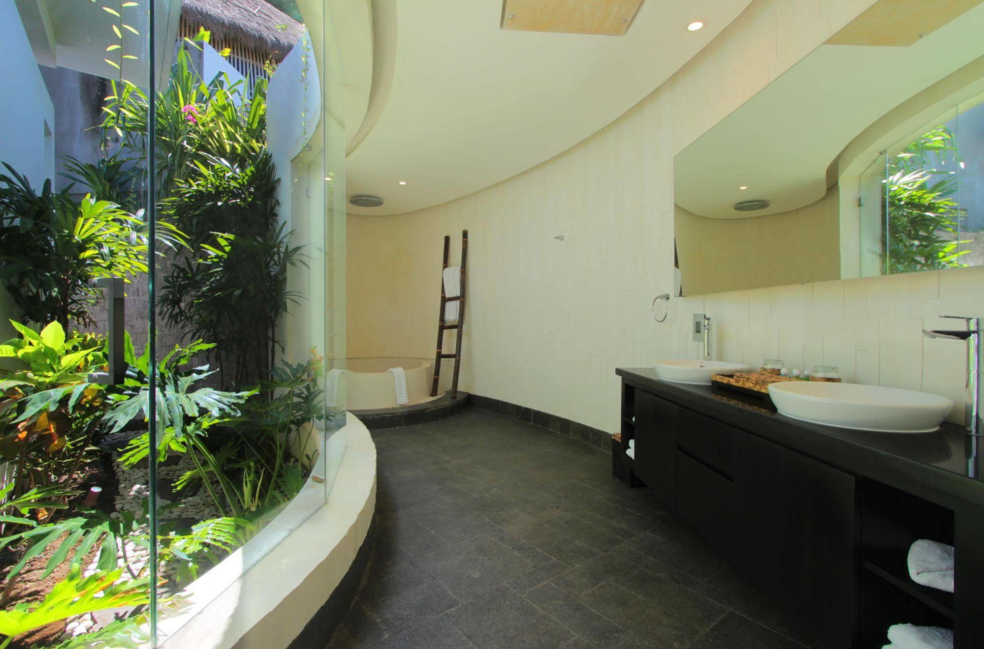 Villa Taman Mesari Luxury Villas-seminyak Kuta (Bali)