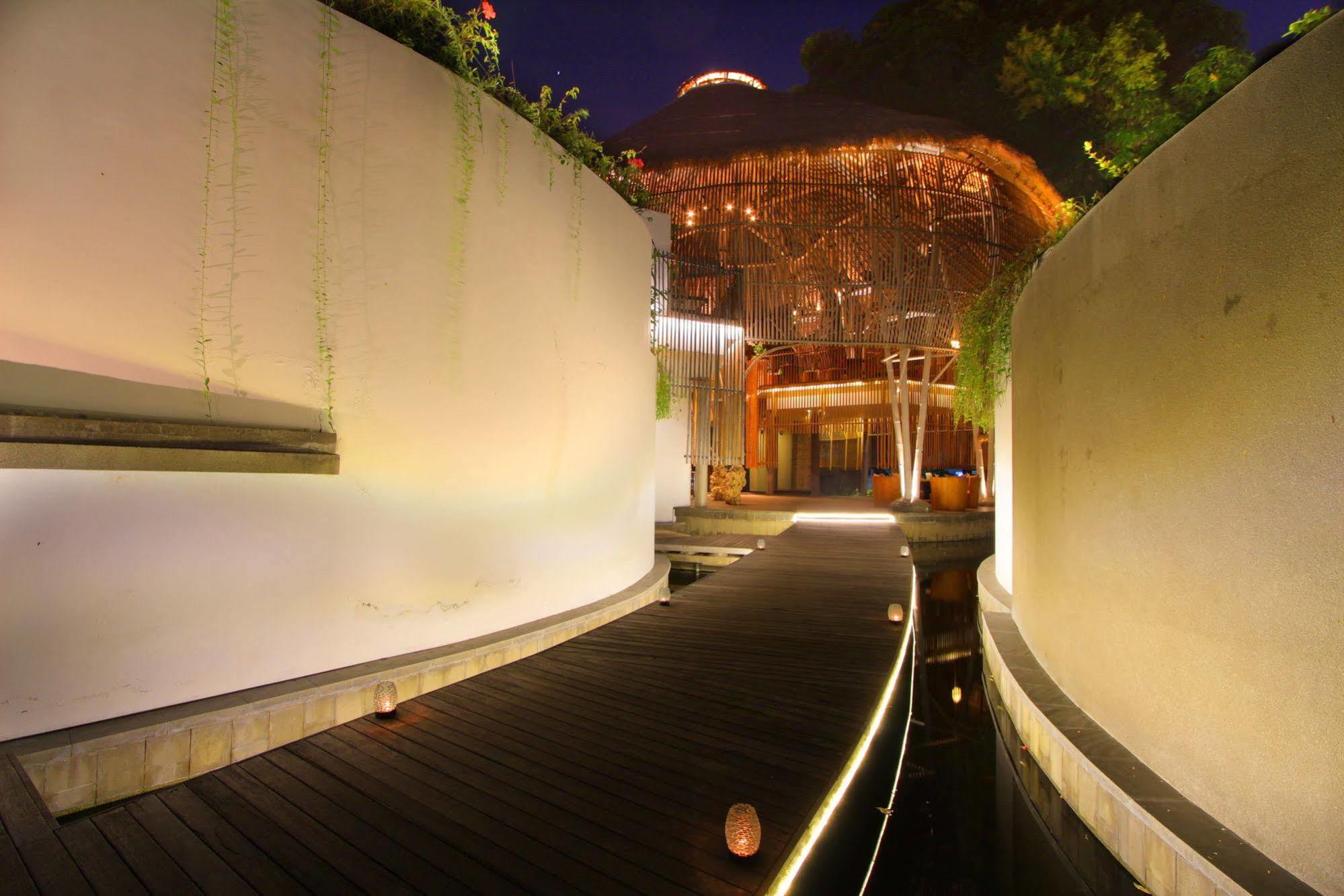 Taman Mesari Luxury Villas-seminyak