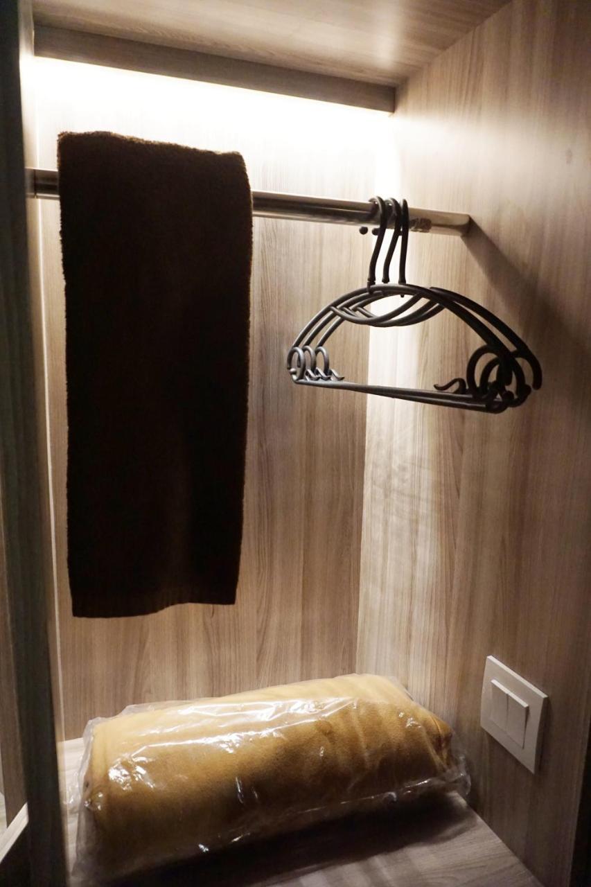 Hostel M Box *