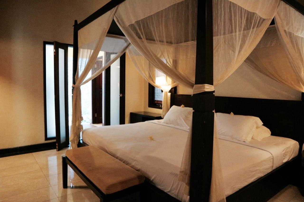 The Lagoon Bali Pool And Hotel Legian (Bali)