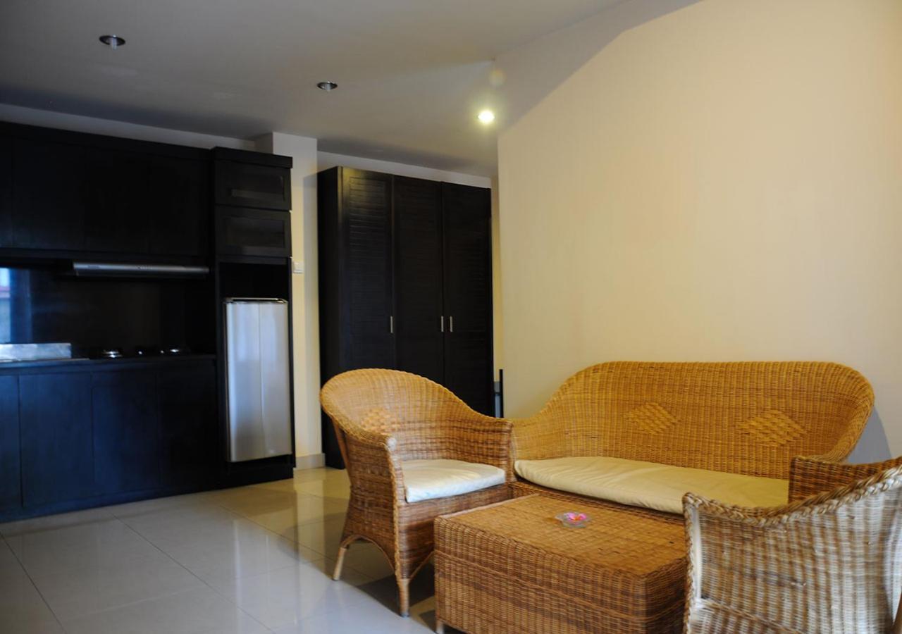 Taman Tirta Ayu Pool And Mansion Tuban (Bali)