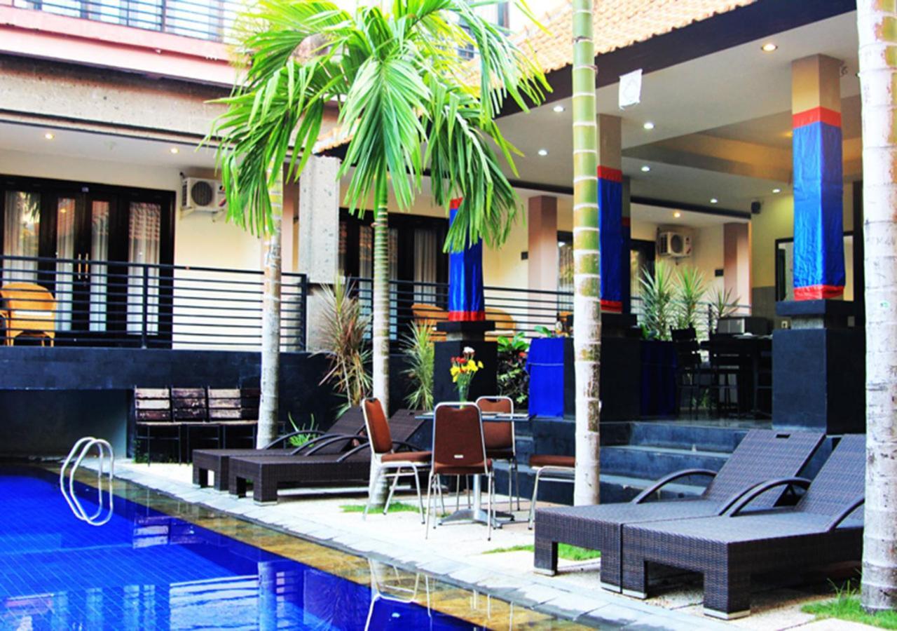 Hotel Taman Tirta Ayu Pool And Mansion Tuban (Bali)
