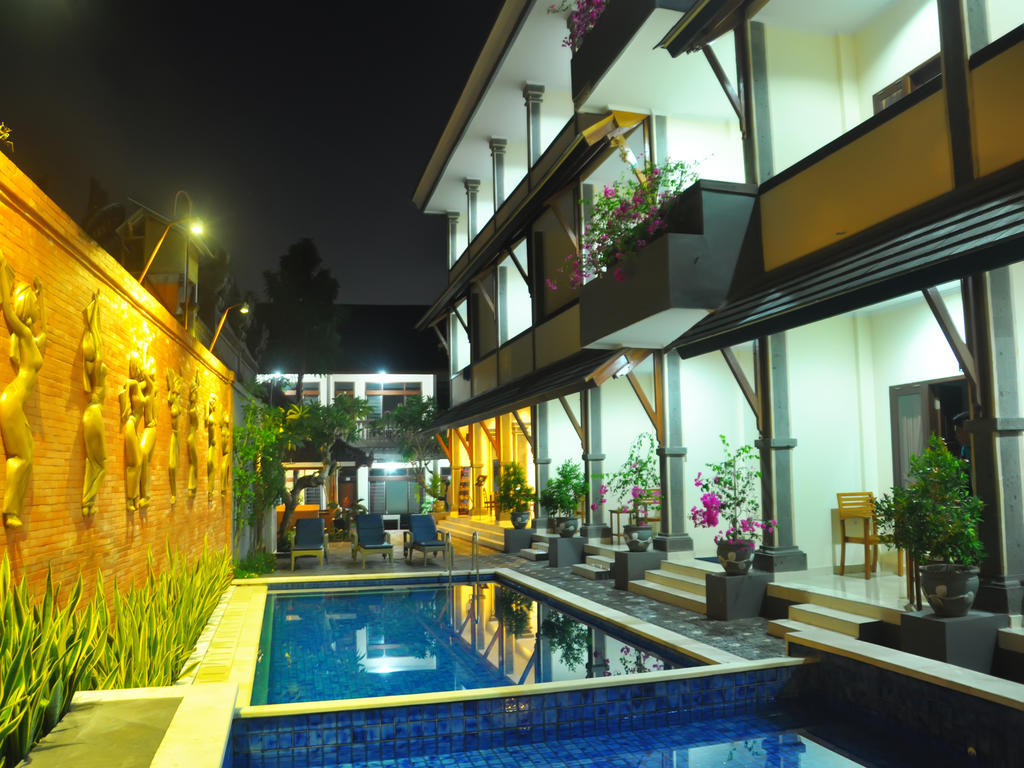 Hotel Jesens Ii