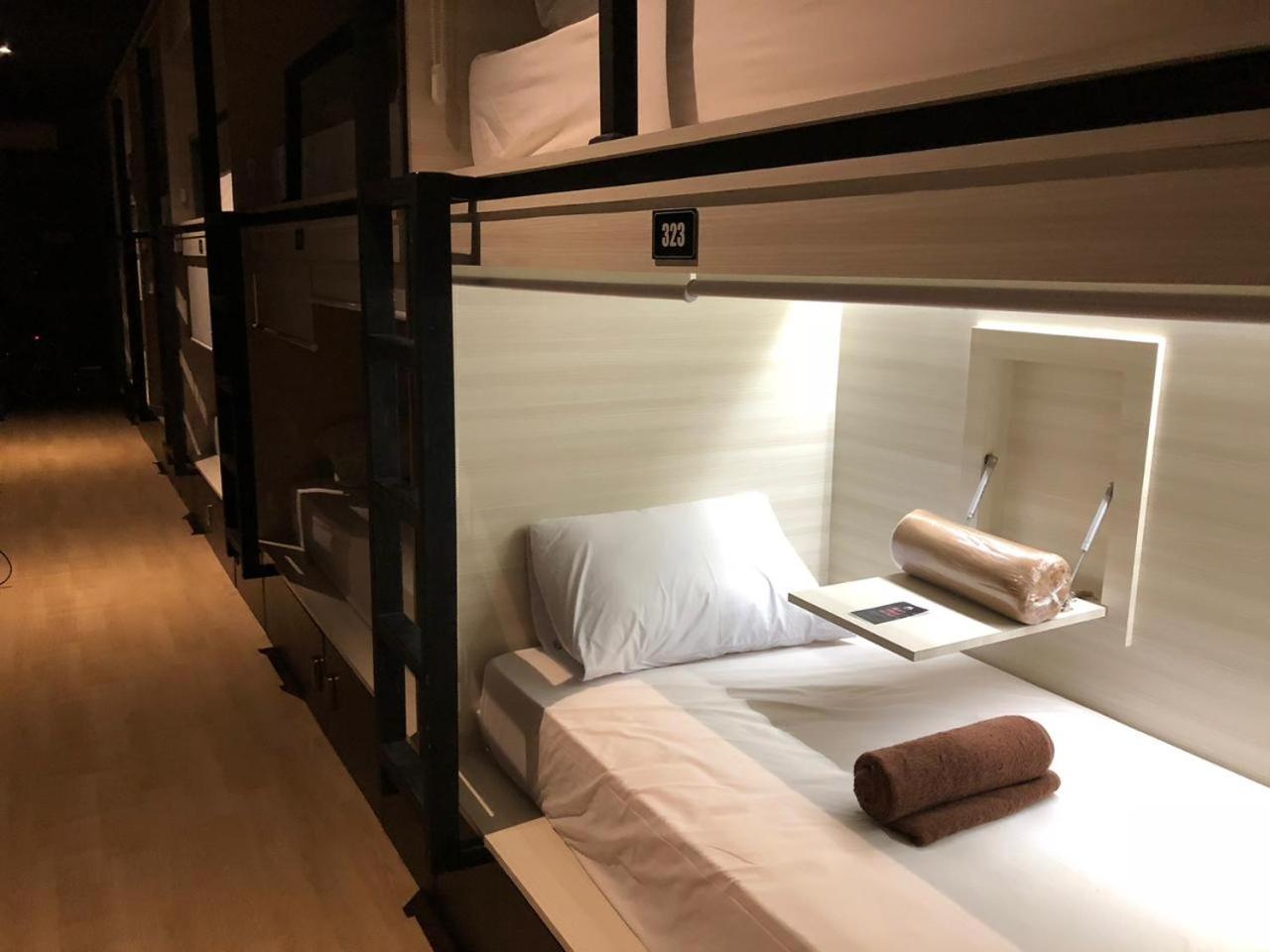 Hostel M Box *