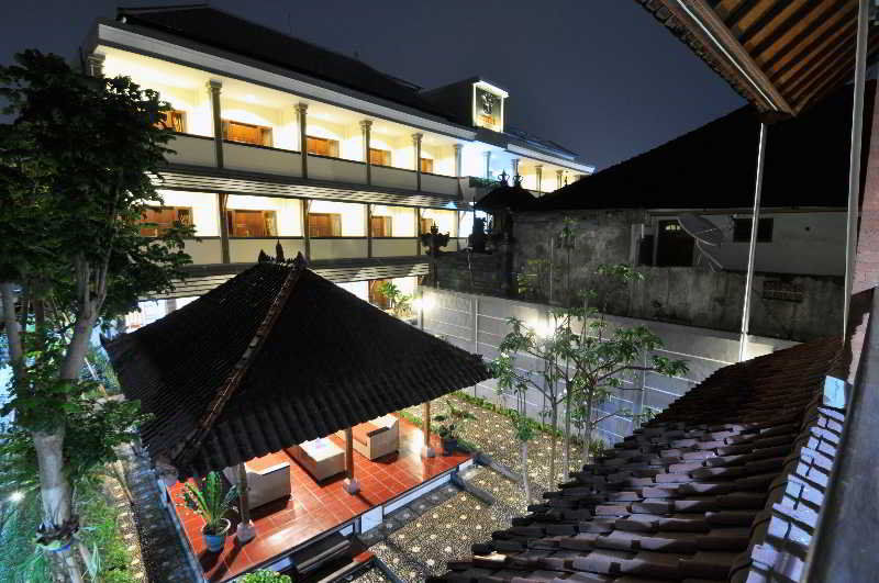 Jesens Ii Hotel 3*