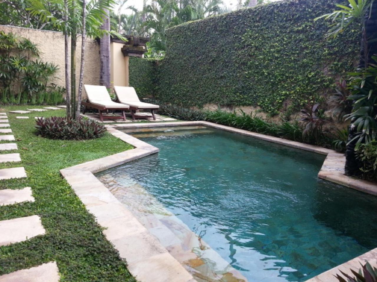 Villa Bay
