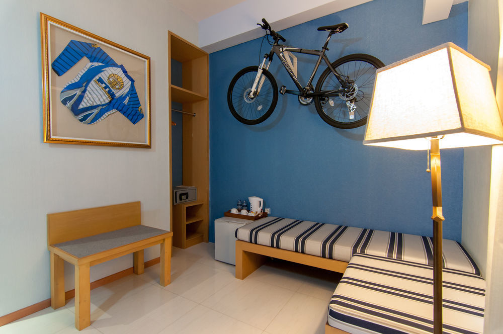 Hotel Rhadana 3*