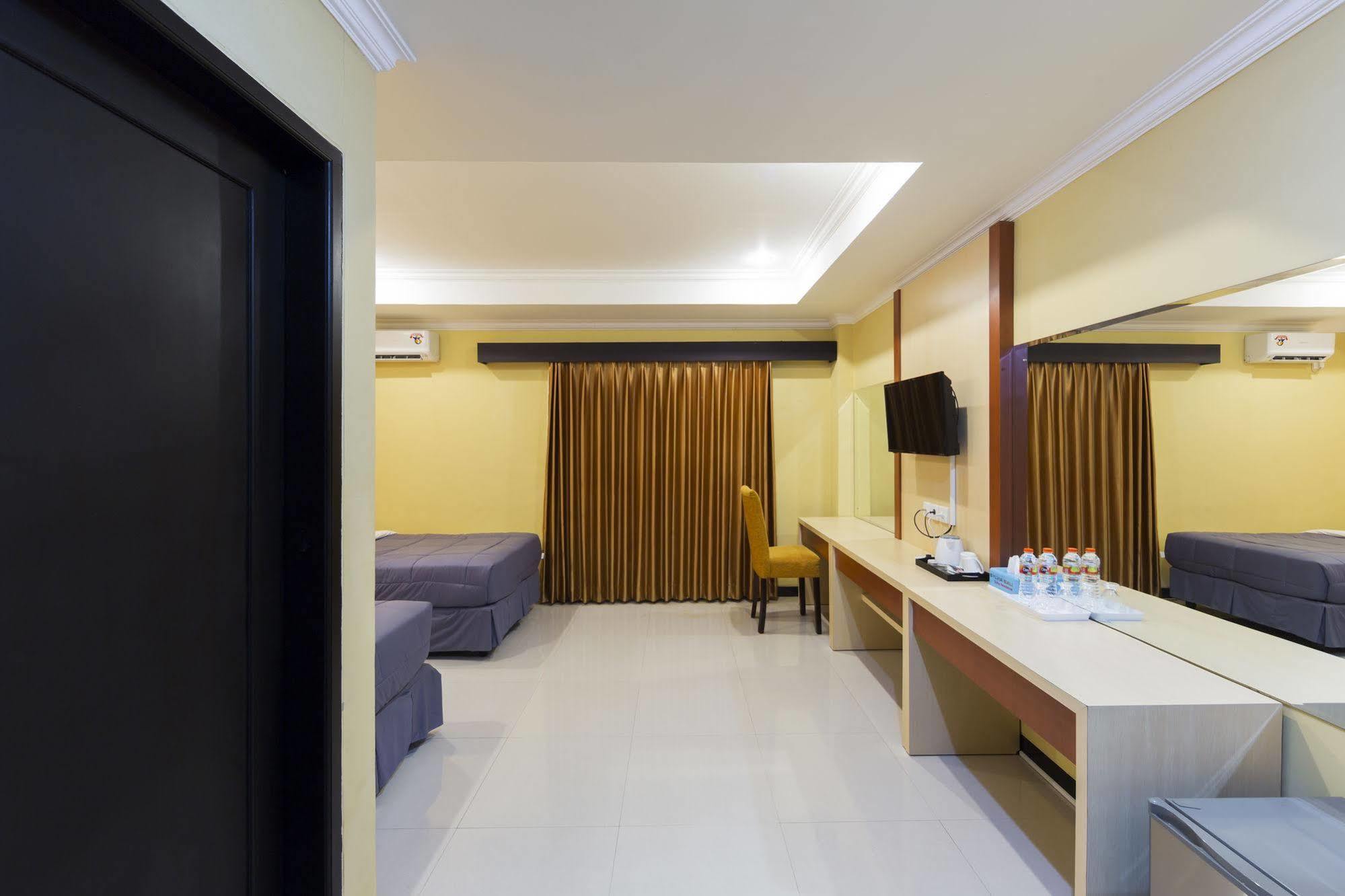 Hotel Reddoorz Near Mall Bali Galeria 2