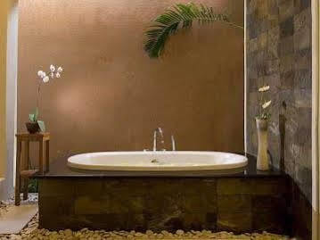 Resort The Kunja 5*