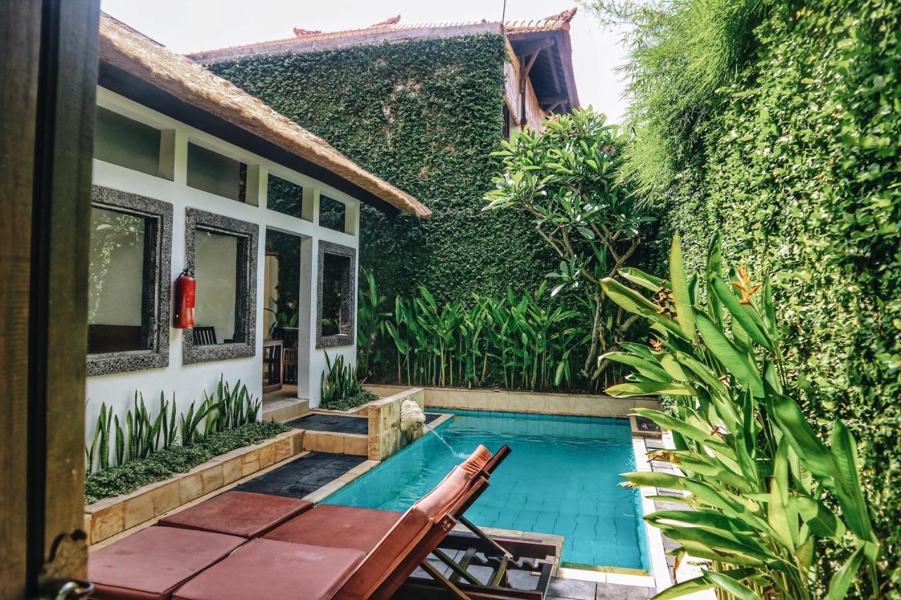 Hotel The Lagoon Bali Pool And 3*
