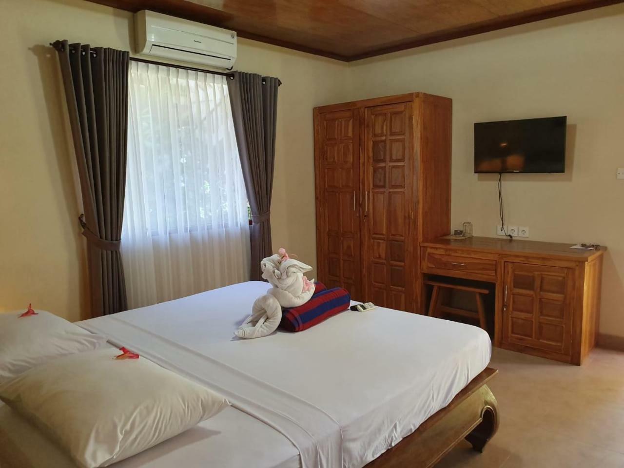 Kusnadi Hotel