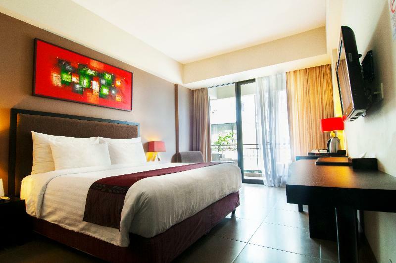 100 Sunset Boutique Hotel