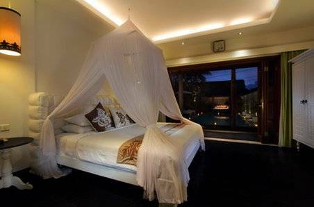 Villa Nunia Boutique *