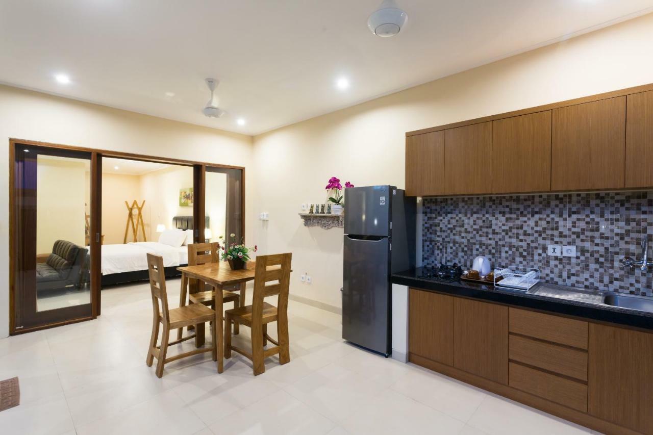 Hotel Kubu Petitenget