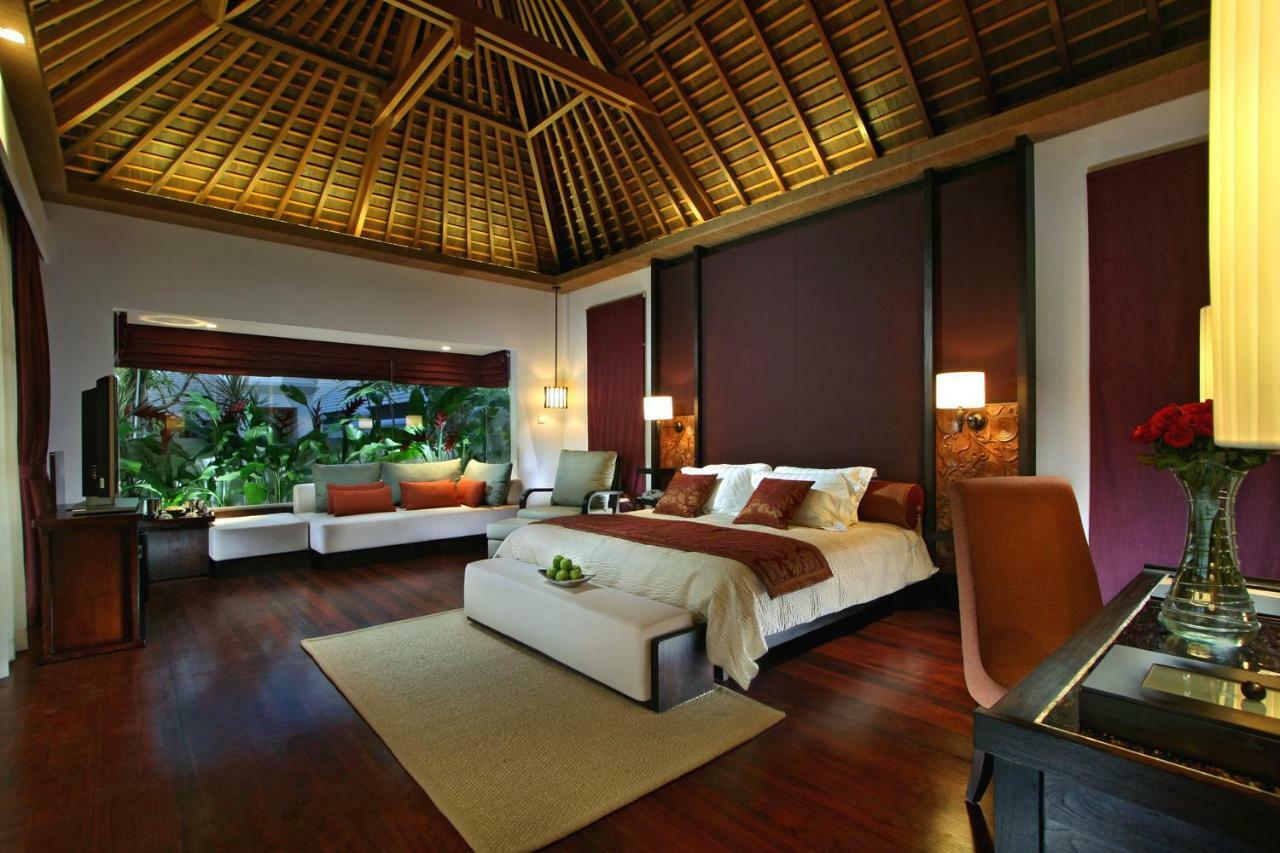 Villa The Royal Santrian