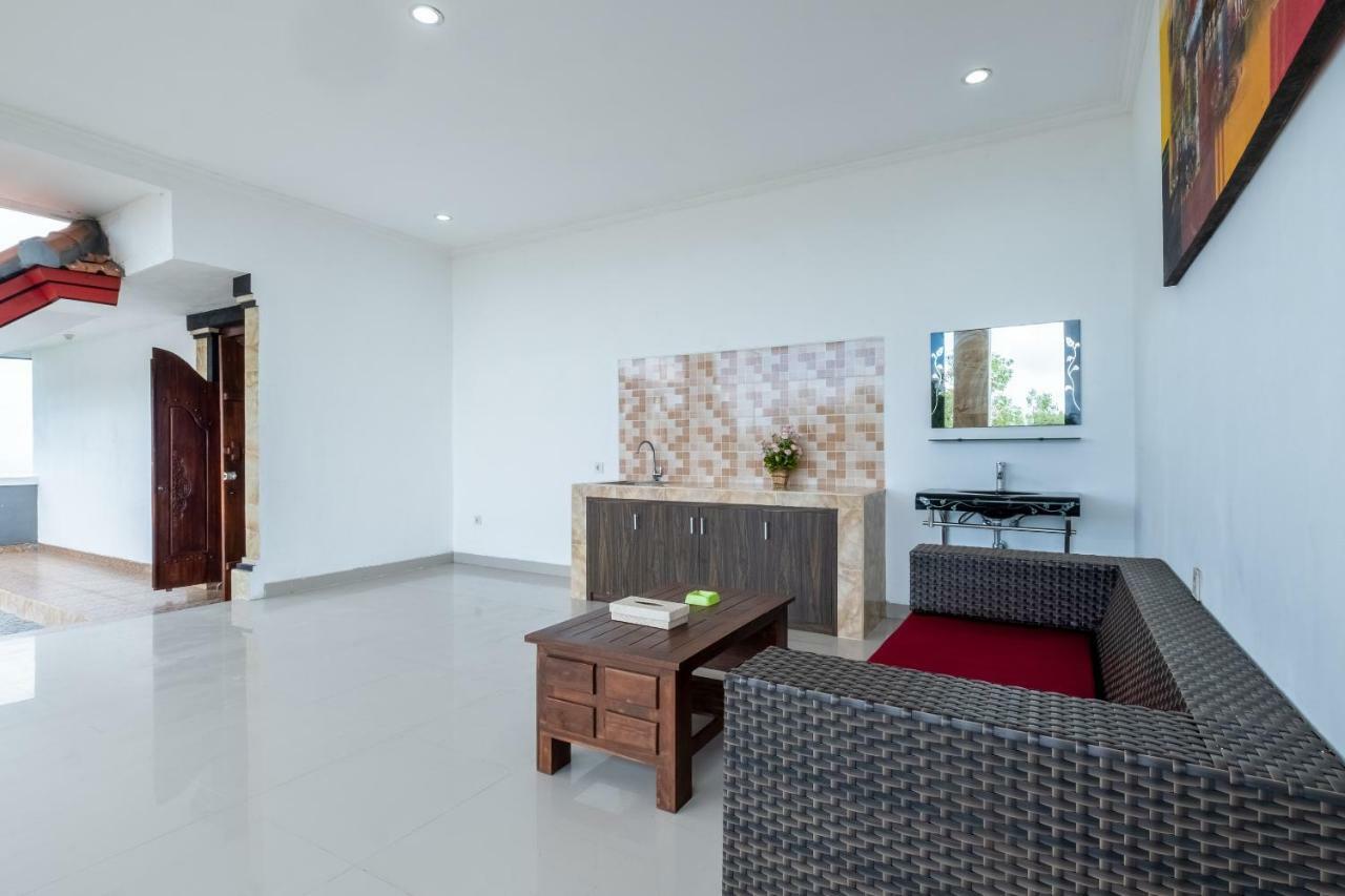 Hotel Reddoorz Near Dreamland 2*