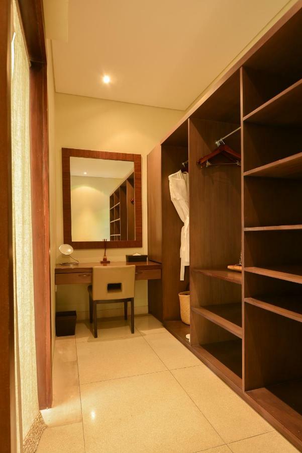 Nyaman Villa Seminyak (Bali)