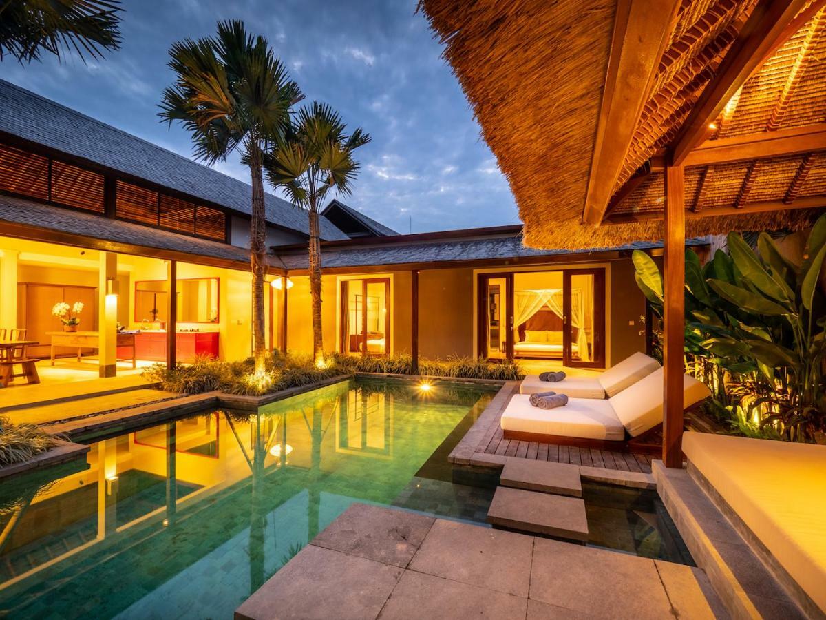 Bumbak Park Villas Villa Canggu (Bali)