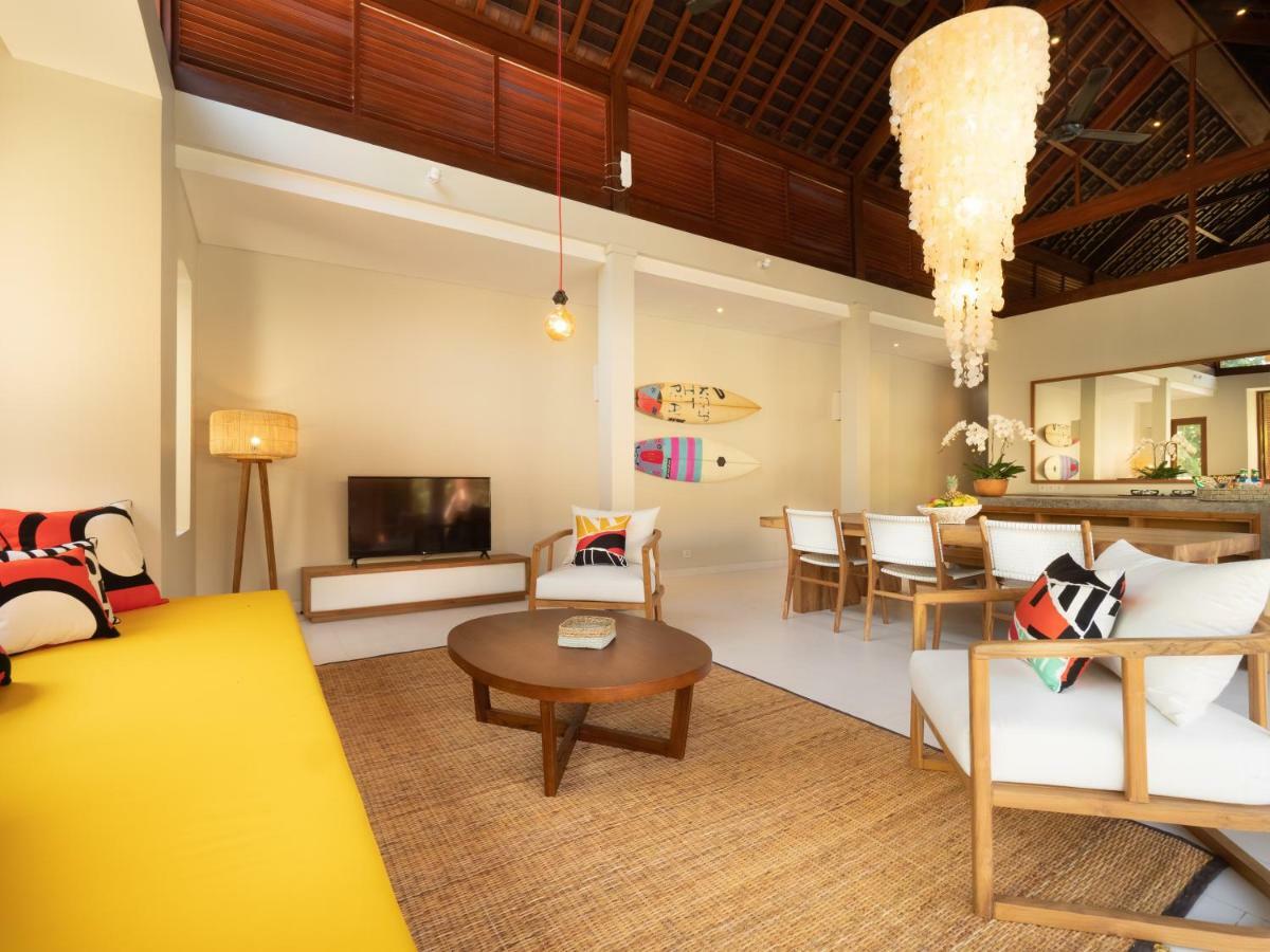 Villa Bumbak Park Villas
