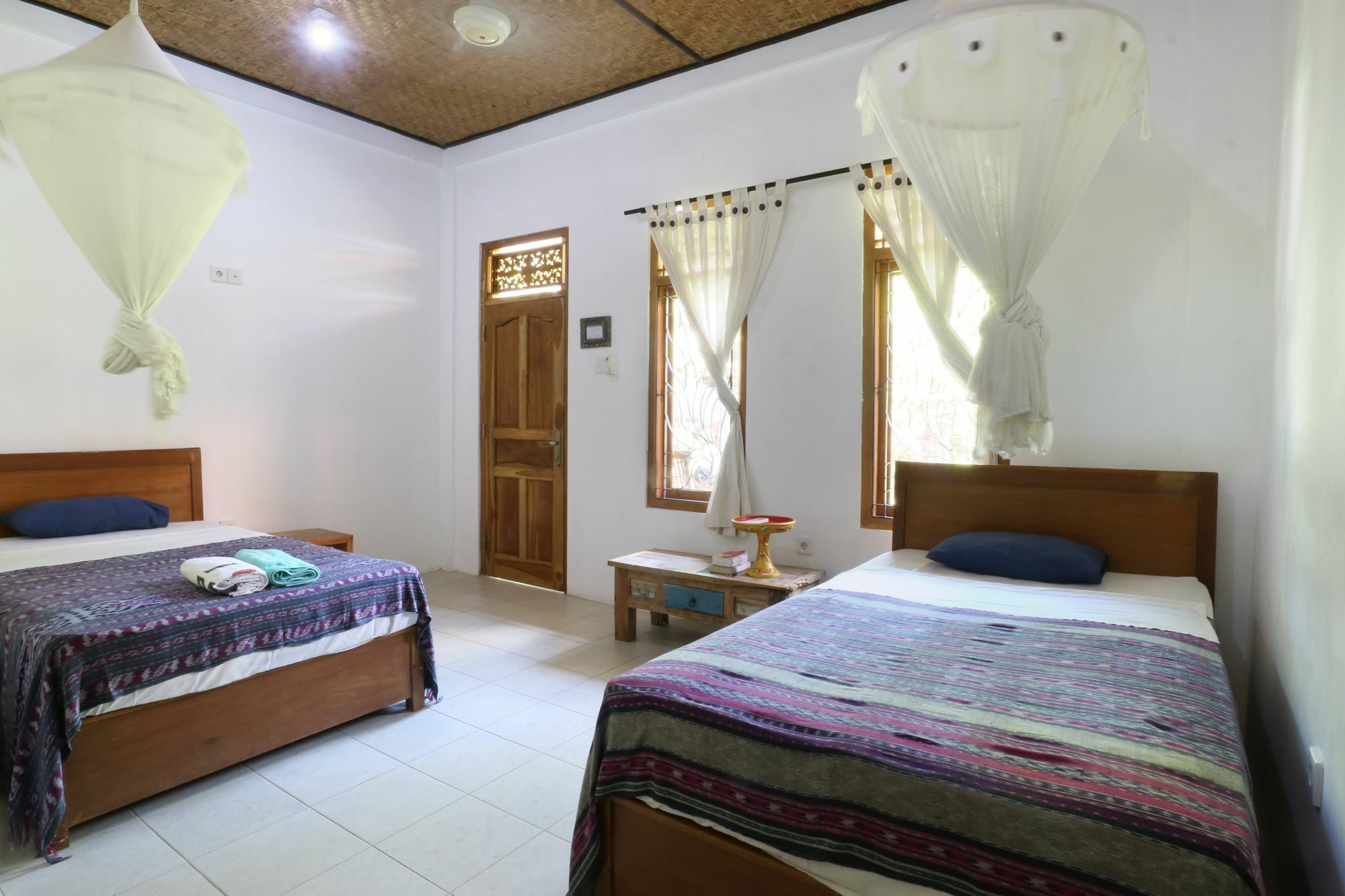 Homestay Bobby's Place *
