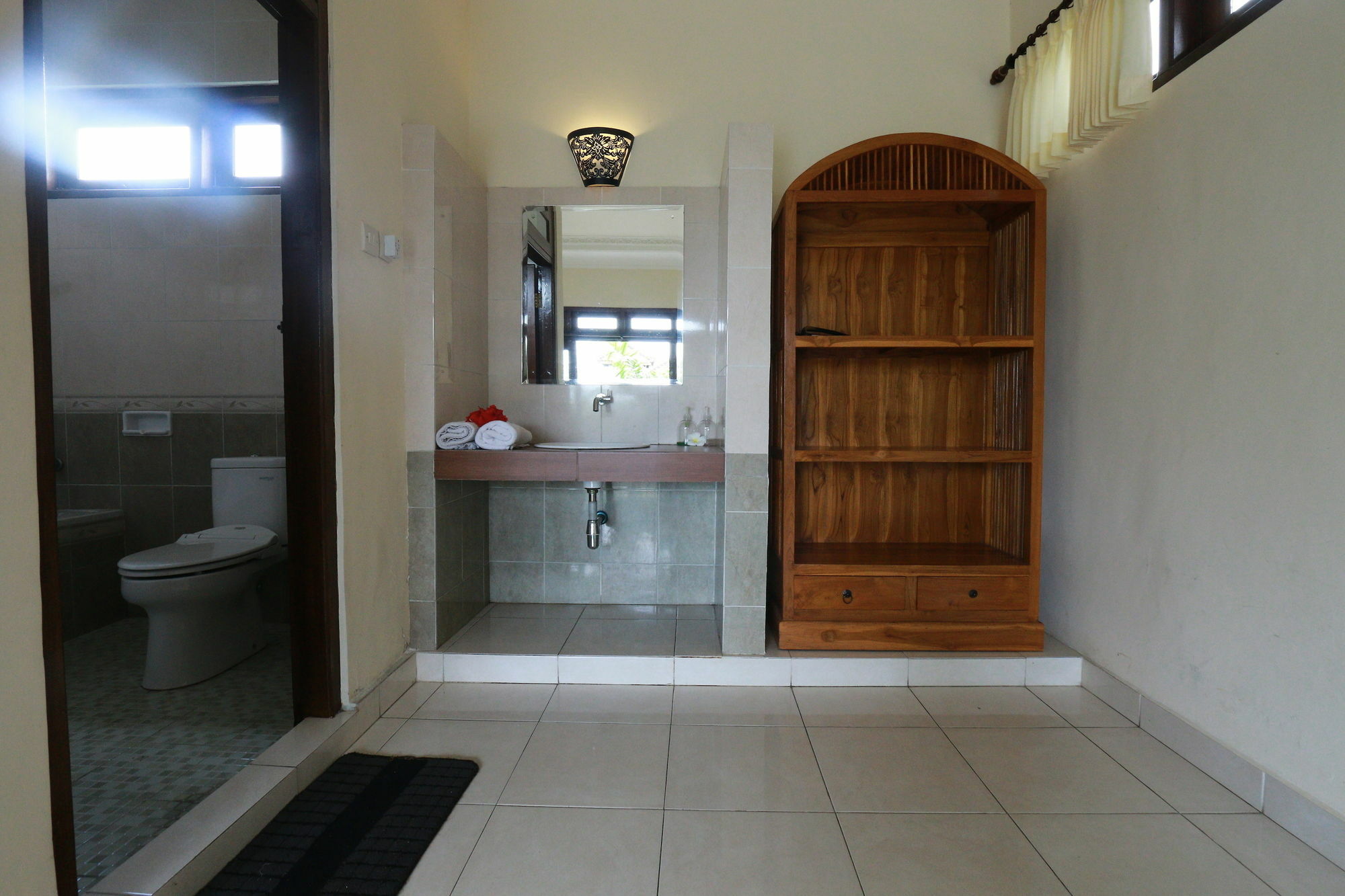 Frangipani Guest house *