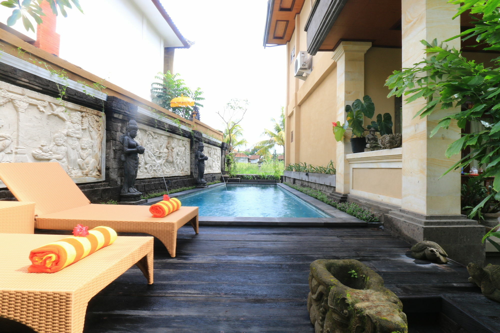 Guest house Frangipani *