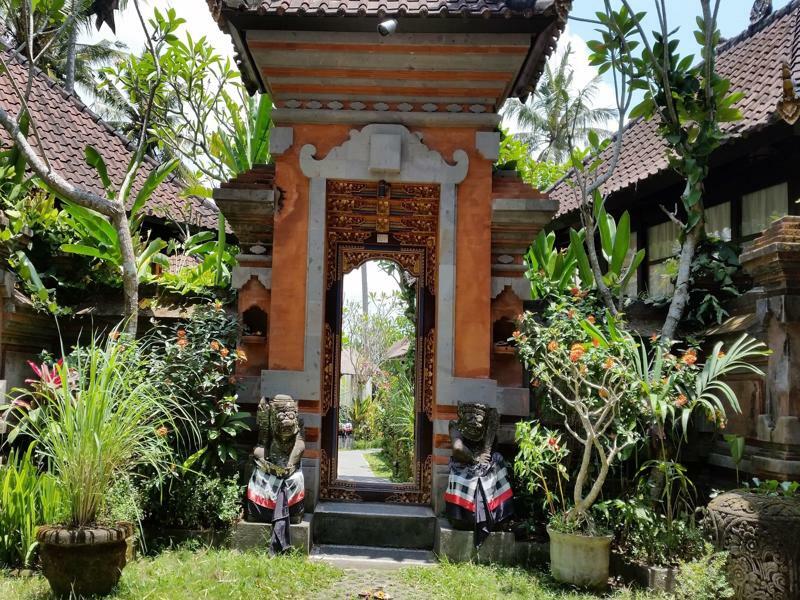 Lodtunduh Sari Holiday park Ubud (Bali)