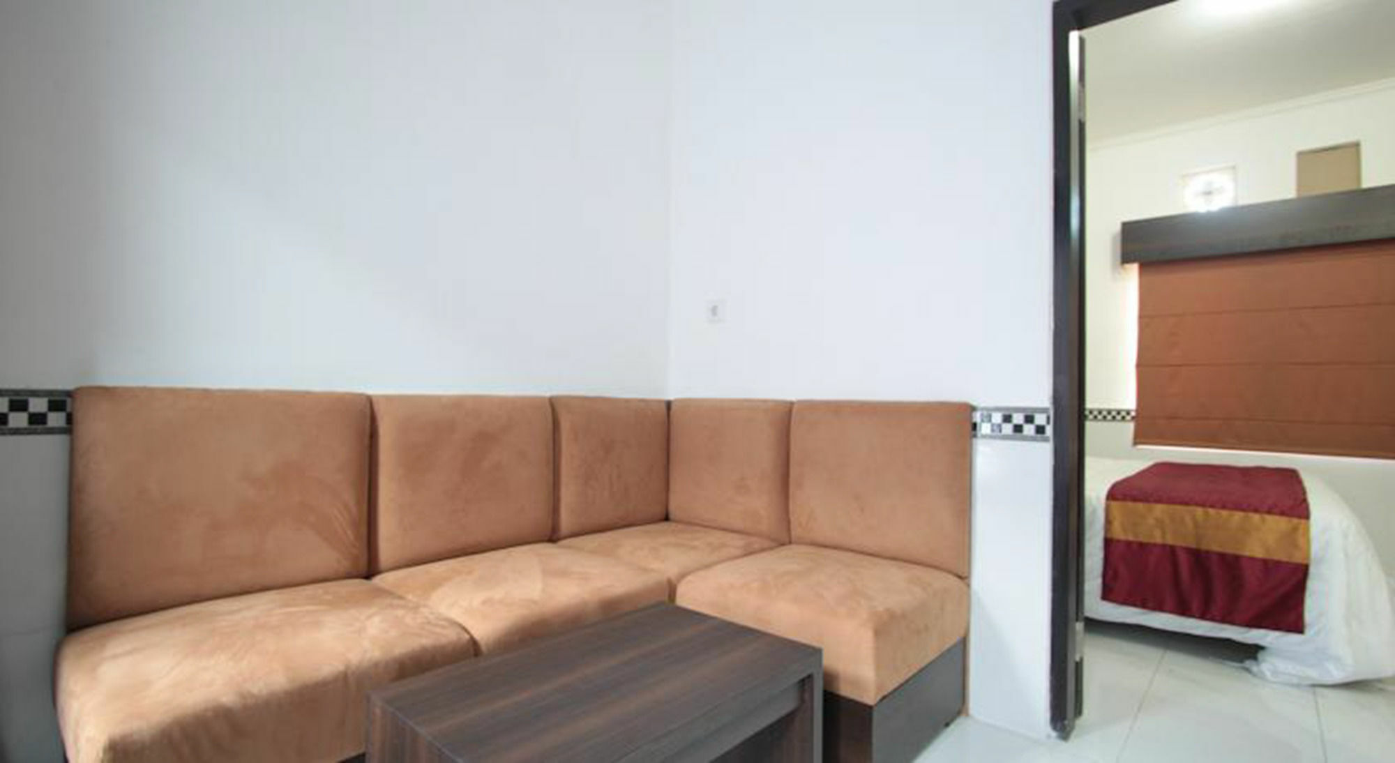 Bakung Sunset Guest house
