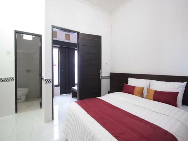 Bakung Sunset Guest house 2*