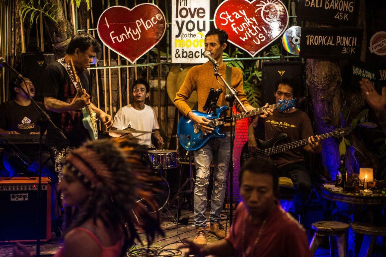 Hostel Funky Place Lovina (Bali)