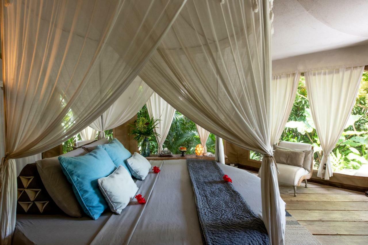 Sandat Glamping Tents Luxury tent Ubud (Bali)