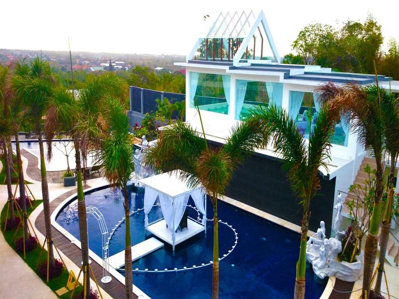 Luxotic Private And Villa