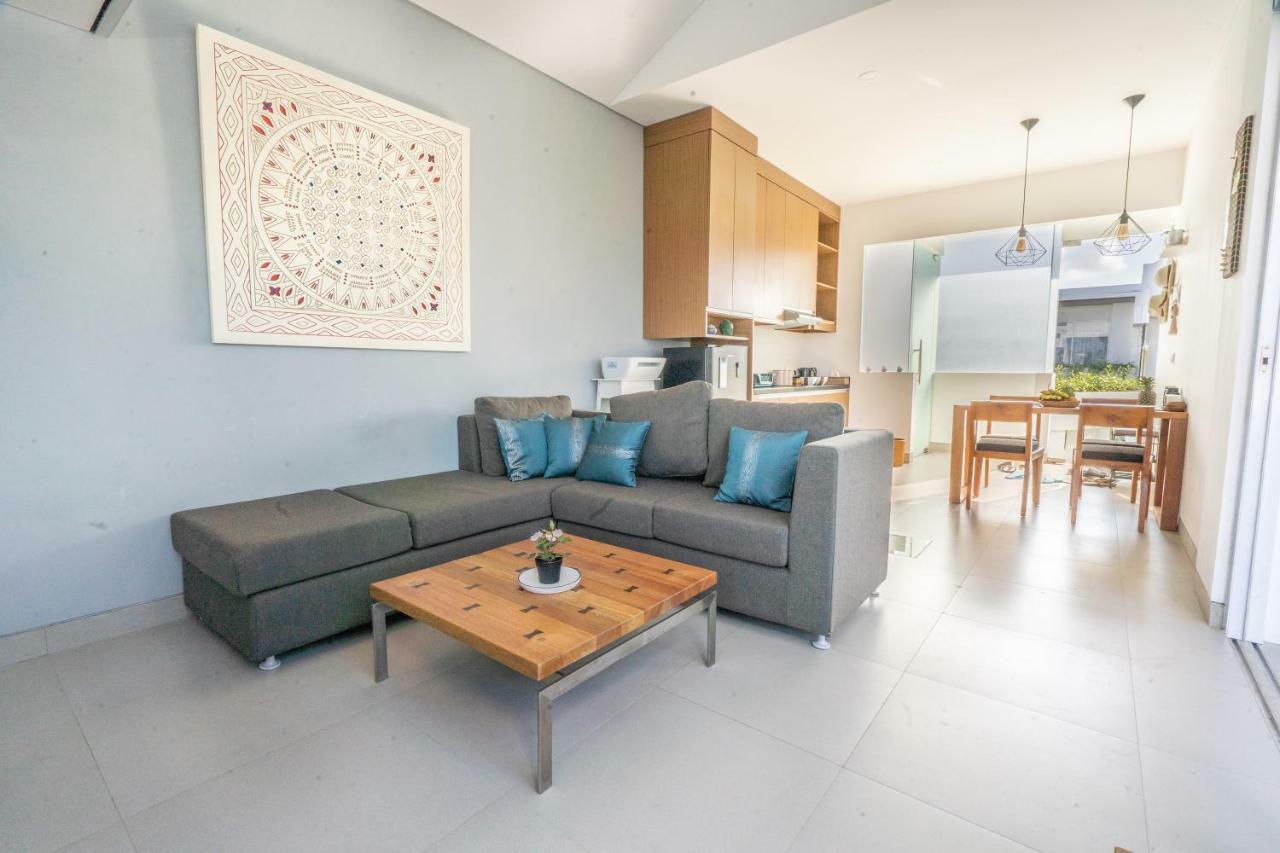 Aurelia * Uluwatu (Bali)