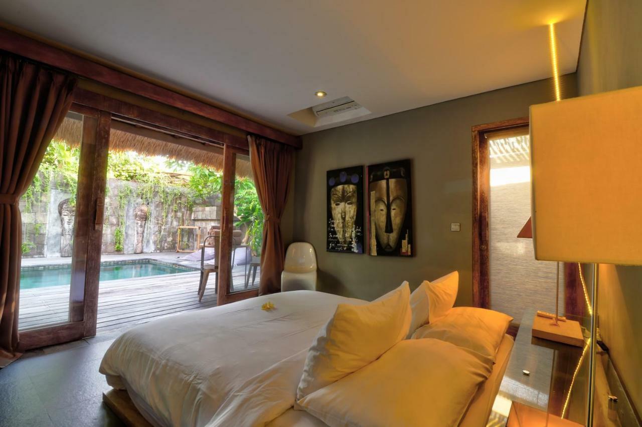 Sham Villa *