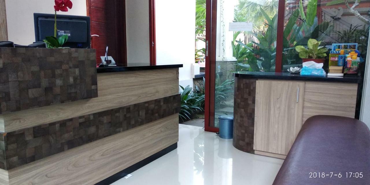 D'pande Kuta Guest house 2*