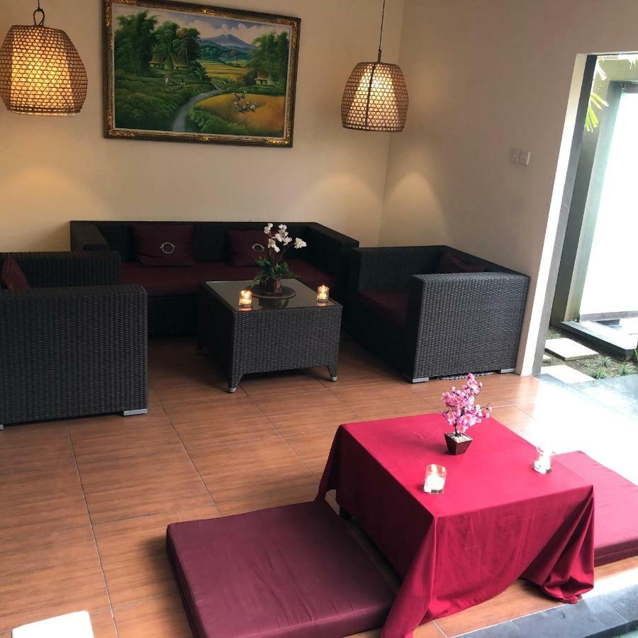Bali Golden Elephant Boutique