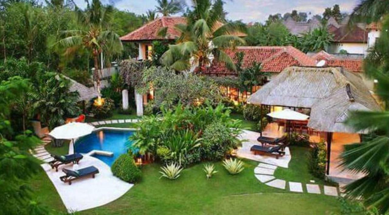 William * Seminyak (Bali)