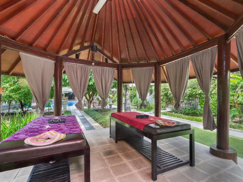 Hotel Bali Reski 3*
