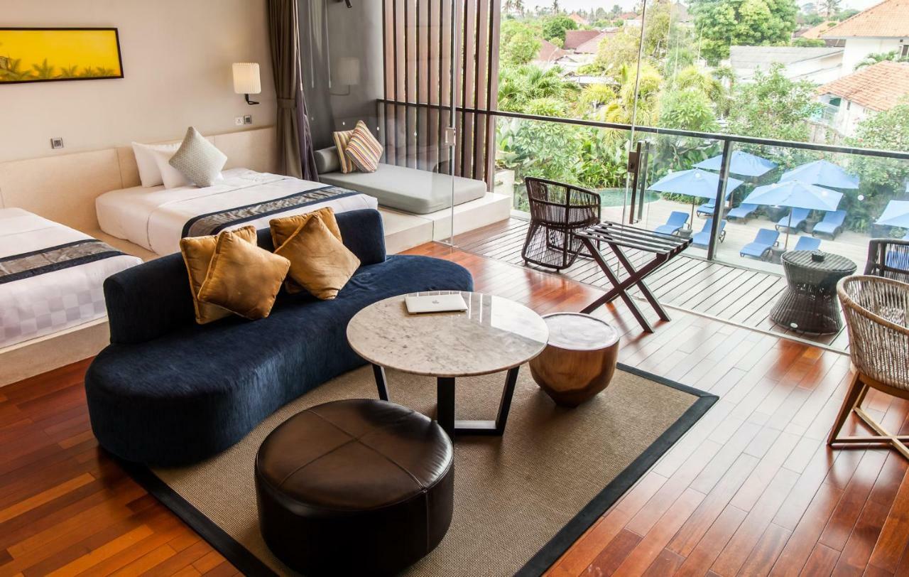 Hotel By Watermark And 4*
