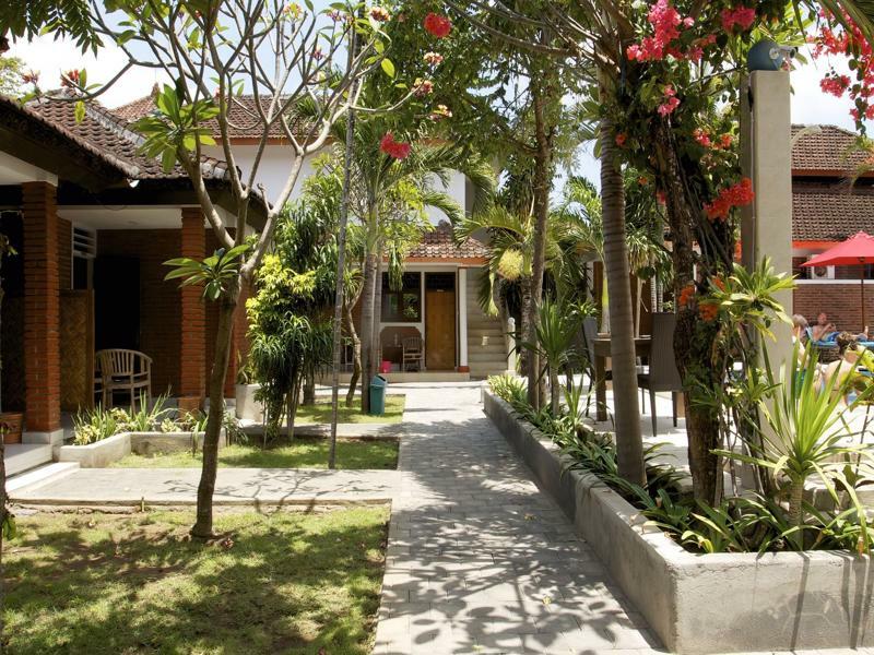 Ayu Lili Garden Kuta Hotel 3*