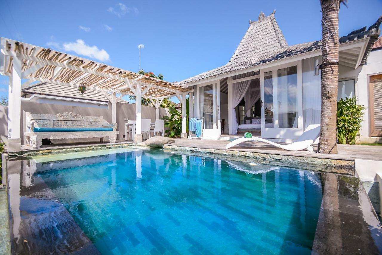Villa Mahi Mahi & *