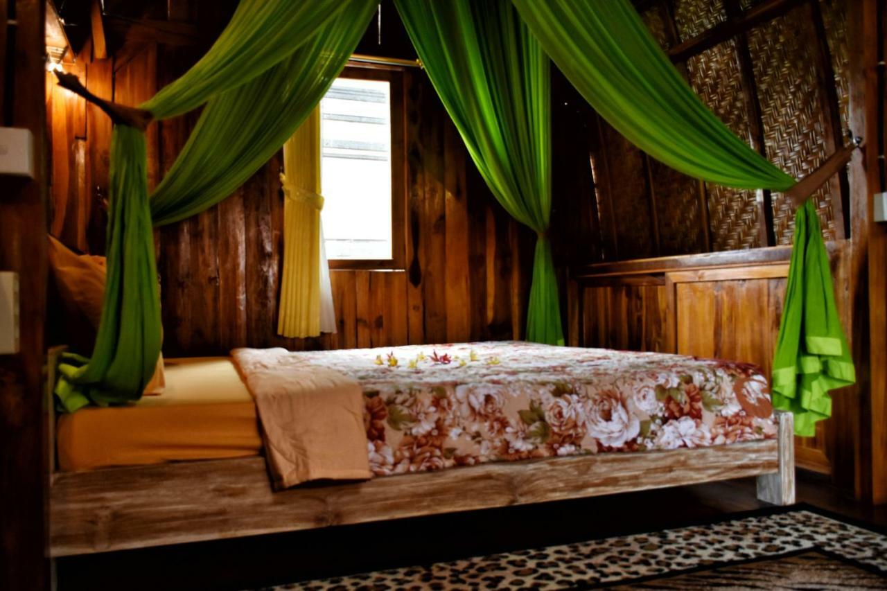 Homestay Ume Sita And