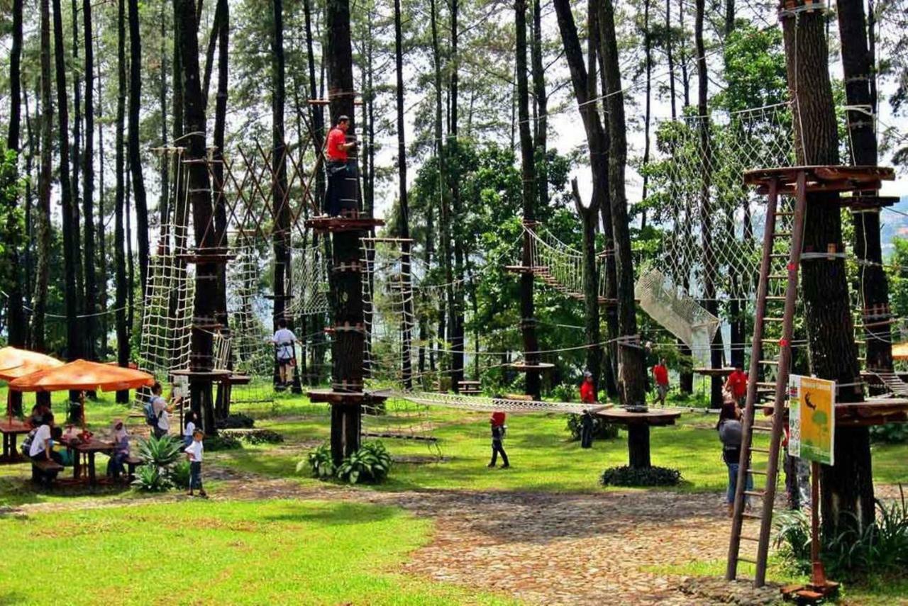 Christina Estate Seminyak (Bali)