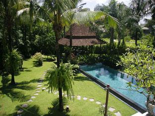 Avalon Villa *