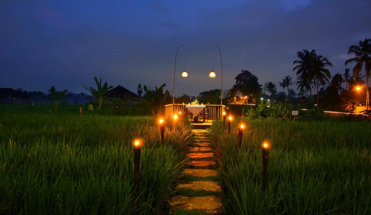 Villa Alam Puisi *