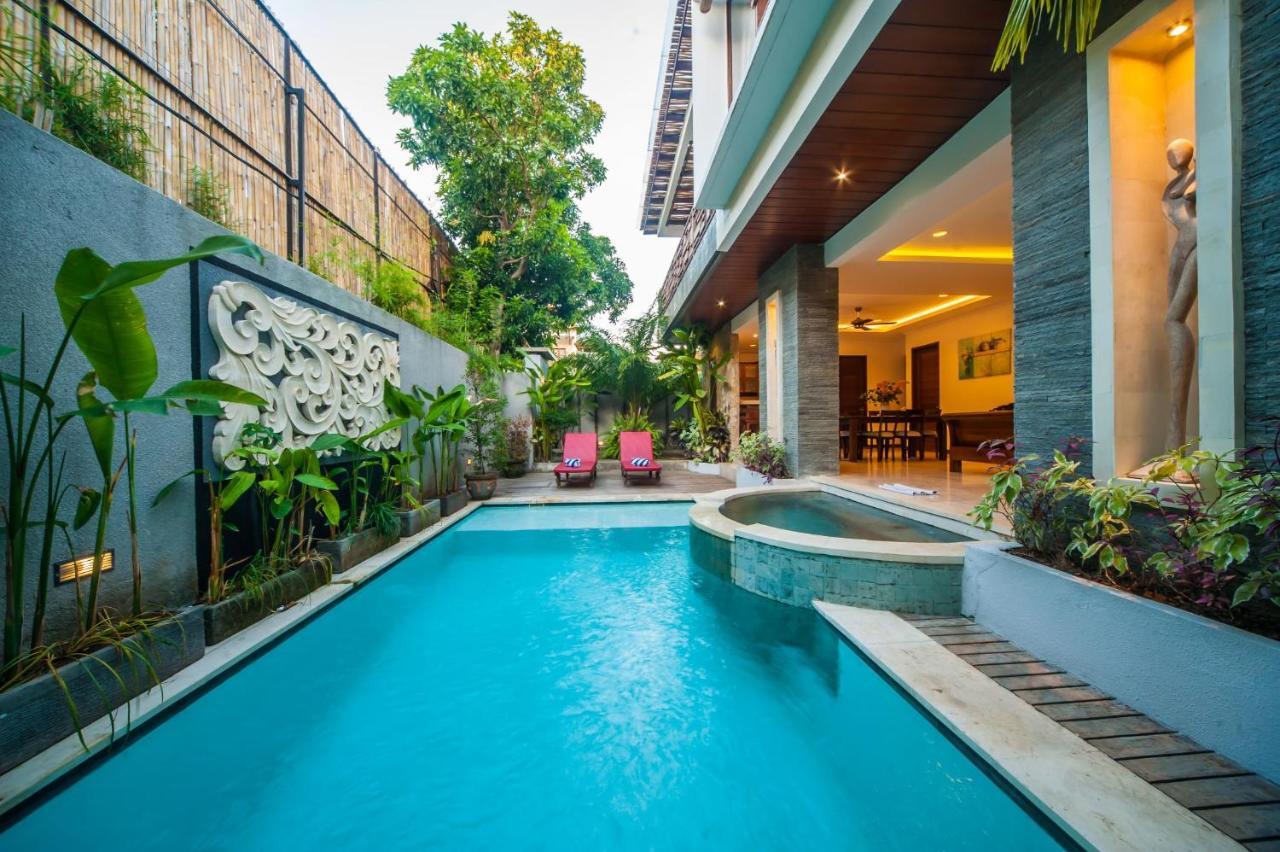 Suzuki 1 Villa Seminyak (Bali)